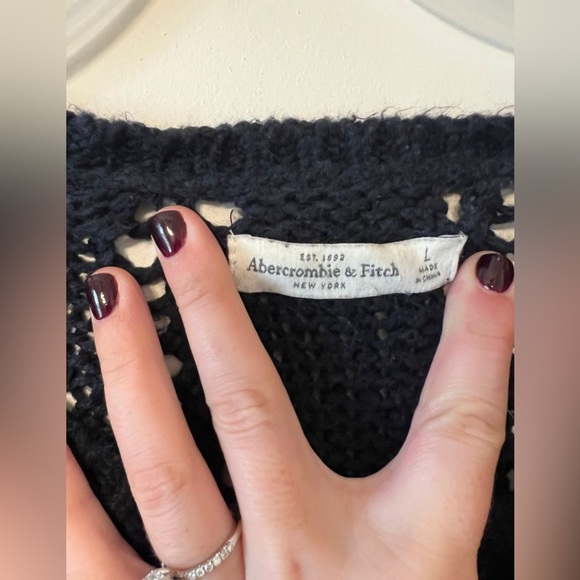 Sweater Lot - Picture 7 of 9